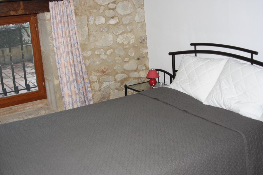 B&B La Tuquette Beaugas Εξωτερικό φωτογραφία
